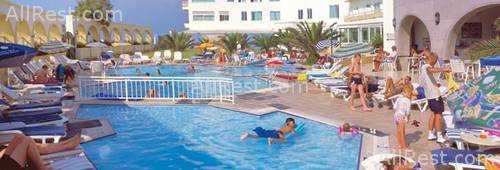 Cactus Hotel 8